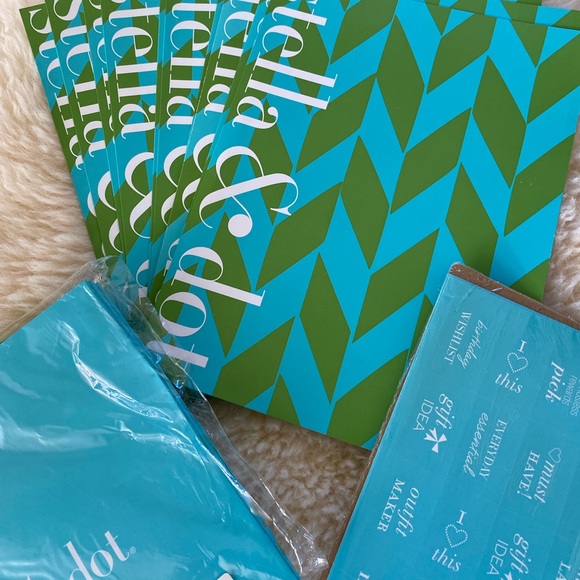 Lot of Stella & dot bags, folders and stickers - Picture 3 of 8